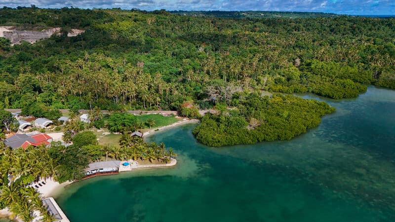 Open-Air Restaurant & Bar